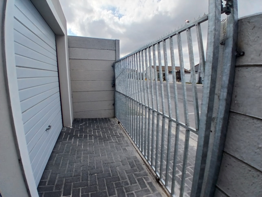3 Bedroom Property for Sale in Malibu Village Western Cape